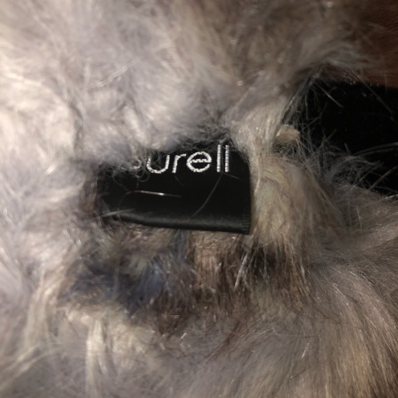 Surell Faux Fox Fur Earmuff with Velvet Headband - Picture 6 of 9